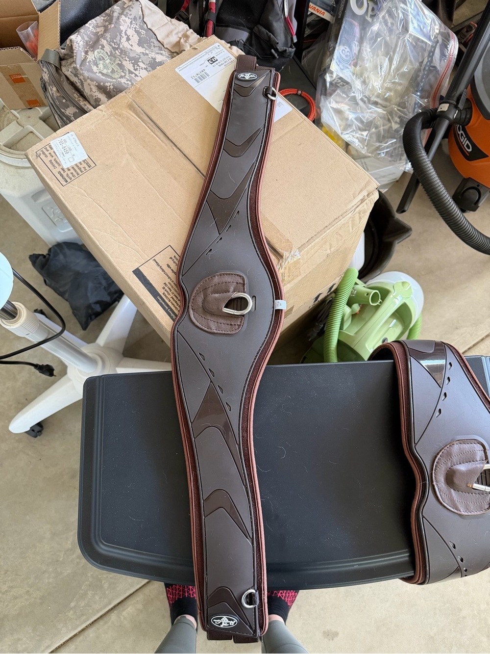Professionals choice English girth 54